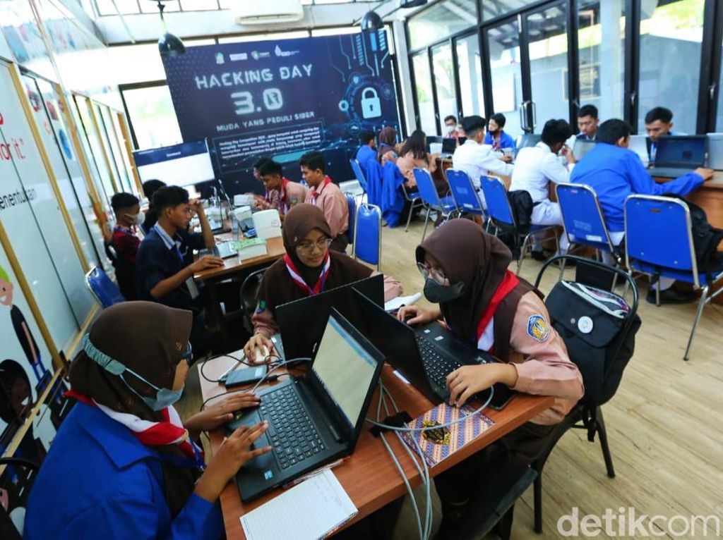 Banyuwangi Gelar Hacking Day Competition Wadahi Anak Muda di Cyber Security