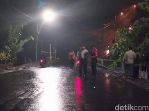 BPBD Sebut Jalan Perbatasan Kota Batu-Malang Rawan Ambrol Susulan BPBD Sebut Jalan Perbatasan Kota Batu-Malang Rawan Ambrol Susulan