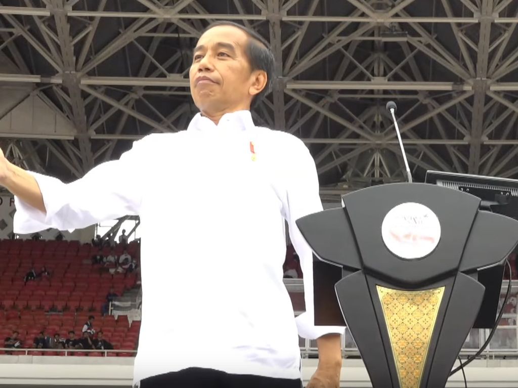 Cerita Jokowi Busungkan Dada Salami Biden dan Xi Jinping di KTT G20 Bali
