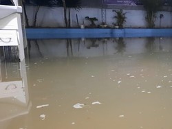 Kantor Imigrasi Belawan Direndam Banjir Rob