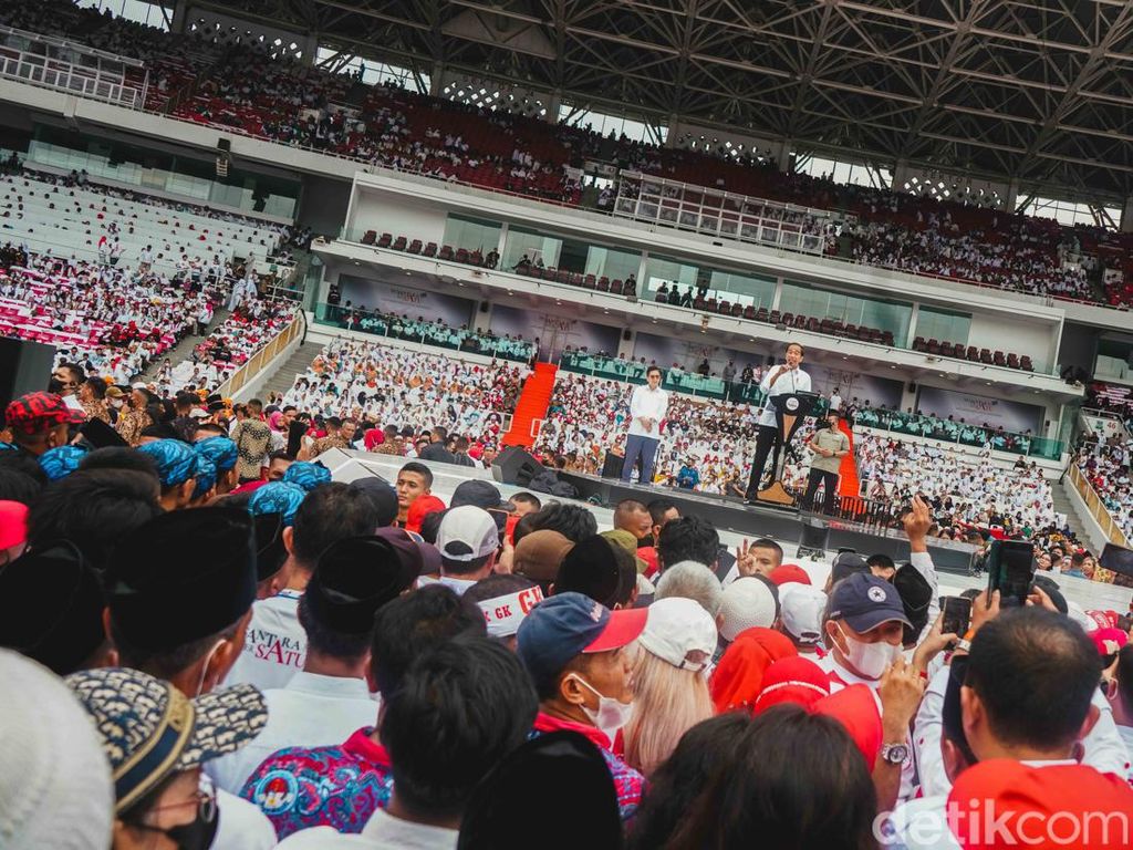 PDIP Tak Bisa Pakai GBK Tapi Relawan Bisa, Ini Klaim Kedua Pihak PDIP Tak Bisa Pakai GBK Tapi Relawan Bisa, Ini Klaim Kedua Pihak