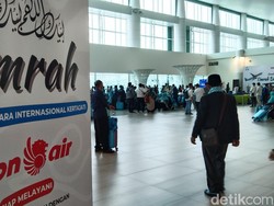 Makin Banyak Jemaah Umrah Terbang dari Kertajati