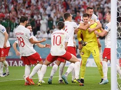 Arab Gagal Penalti, Polandia Masih Memimpin 1-0
