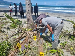 Pria Ditemukan Tewas Bersimbah Darah di Pantai Jayapura, Diduga Dianiaya