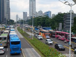 Bubaran Relawan Jokowi Bikin Macet Sekitar GBK, Panitia Beri Penjelasan