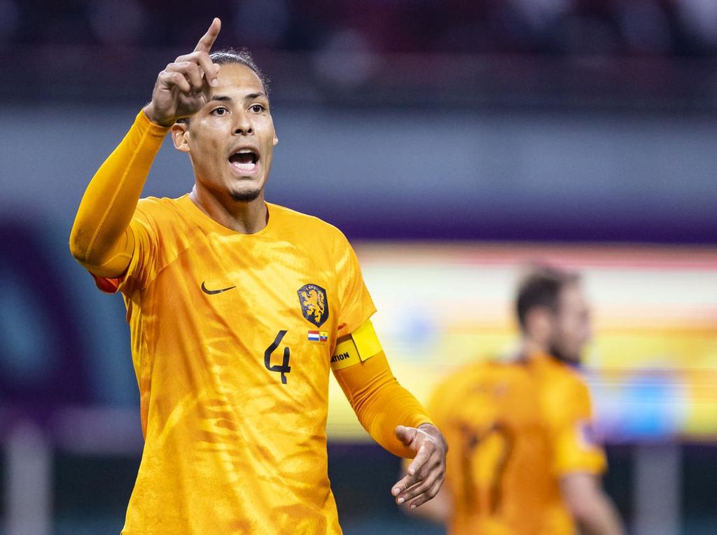 Piala Dunia 2022: Van Dijk Balas Kecaman Van Basten Piala Dunia 2022: Van Dijk Balas Kecaman Van Basten