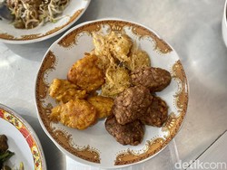 Warung Arema 39 Tahun Jadi Pengobat Kangen Kuliner khas Malang