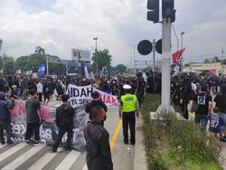 Aksi Aremania Usut Tragedi Kanjuruhan Bubar, Jalan Malang Raya Kembali Lancar