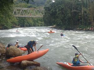Rafting Asal Eropa Lirik Sungai Asahan Rafting Asal Eropa Lirik Sungai Asahan