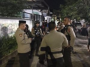 Pria di Makassar Pamer Kelamin ke Wanita Muda Diamuk Warga hingga Bonyok