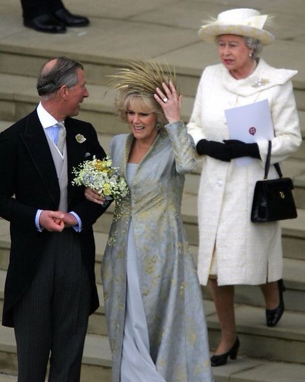 Camilla pernah ditertawakan Ratu Elizabeth ketika hari pernikahannya.