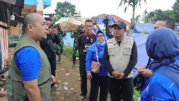 Diinstruksi AHY, Wasekjen Jovan Salurkan Bantuan untuk Korban Gempa Cianjur