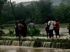 Dua Saudara Sepupu Tewas Terseret Arus Sungai di Omben Sampang