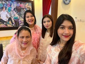 Gaya Erina Gudono Bareng Iriana dan Calon Kakak Ipar, Gaunnya Kompakan Gaya Erina Gudono Bareng Iriana dan Calon Kakak Ipar, Gaunnya Kompakan