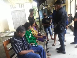 Tangis Histeris Istri-Pesan Terakhir Korban Tewas Mengapung di Kupang