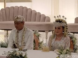 Sederet Prosesi Pernikahan Adat Sunda Kiki Amalia-Agung Nugraha