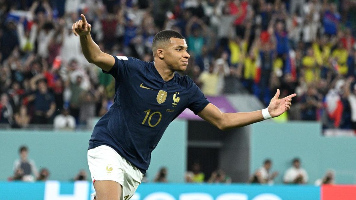 Ronaldo memprediksi Kylian Mbappe akan memenangi Golden Ball di Piala Dunia 2022 (Foto: Getty Images/Lionel Hahn)