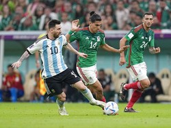 Untuk urusan passing, Messi juga lebih tinggi angkanya dibanding Ronaldo yakni 209 berbanding 81 (AP)