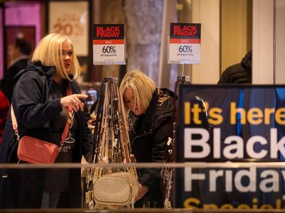 Meriahnya Black Friday, Pesta Belanja Terbesar Sepanjang Tahun
