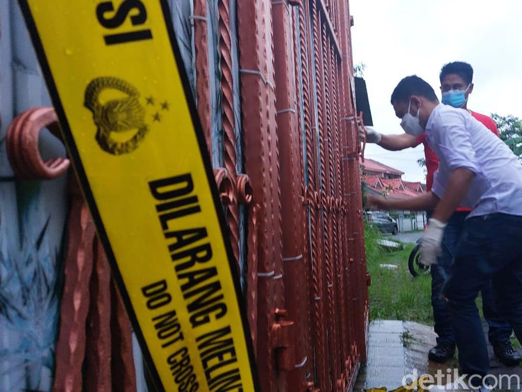 Terungkap! Penyebab 4 Orang Meninggal Sekeluarga di Kalideres Terungkap! Penyebab 4 Orang Meninggal Sekeluarga di Kalideres