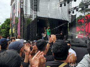 Shaggydog Getarkan Panggung Wild Ground Fest 2022 lewat Di Sayidan Shaggydog Getarkan Panggung Wild Ground Fest 2022 lewat Di Sayidan