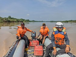 Pria Ceburkan Diri ke Sungai Brantas Jombang Diduga Kalah Taruhan Pilkades