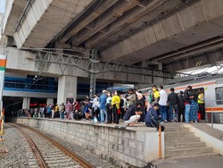Kesaksian Penumpang di Stasiun Manggarai Jakarta Kala KRL Anjlok