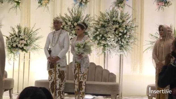 Pernikahan Kiki Amalia dan Agung Nugraha