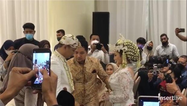 Pernikahan Kiki Amalia dan Agung Nugraha