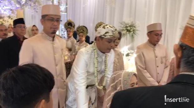 Pernikahan Kiki Amalia dan Agung Nugraha