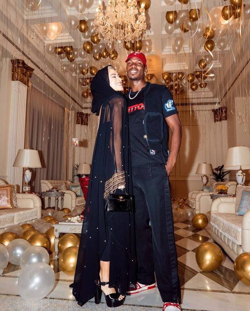 Pesona Zulay Pogba saat pakai hijab mencuti atensi warganet di media sosial.