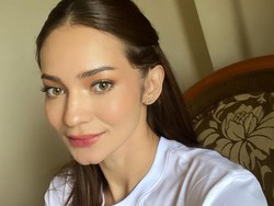 Enzy Storia Ngaku Malu, Pernah Insecure dengan Tertawanya Sendiri