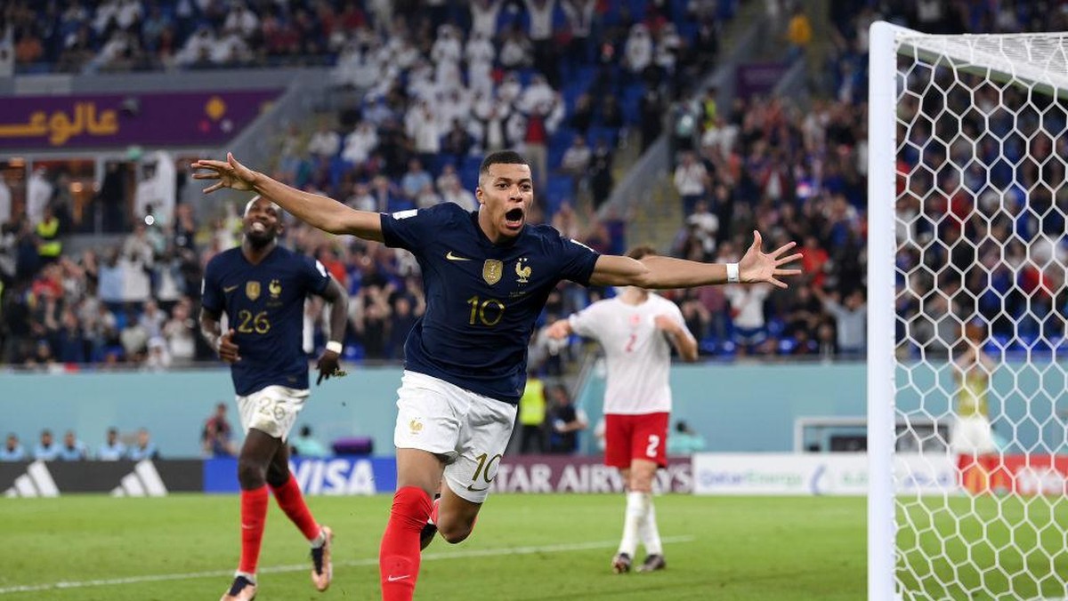 Prancis kalahkan Denmark 2-1 lewat sepasang gol Kylian Mbappe (Getty Images/Stu Forster)