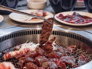 5 Restoran BBQ AYCE yang Komplet Enak Buat Makan Bareng Keluarga