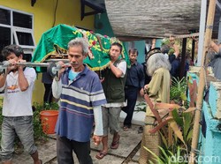 Soni Farid Maulana Penyair Hebat Asal Ciamis Meninggal Dunia