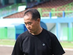 Uut Kuswendi, Legenda Persib di Balik Generasi Emas Persigar Garut