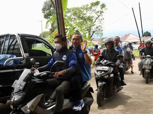 Zulhas Salurkan Bantuan Rp 2,5 M untuk Korban Gempa Cianjur Sambil Motoran