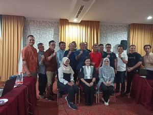 Amir Yanto Akhirnya Daftar Jadi Calon Ketua Pengurus Anggar