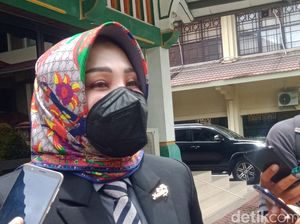 Tak Hanya ke Gibran, Bupati Klaten Sambat Tambang Ilegal ke KPK-Jokowi Tak Hanya ke Gibran, Bupati Klaten Sambat Tambang Ilegal ke KPK-Jokowi