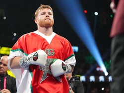 Menurutnya, jersey itu merupakan perwujudan bendera negaranya. rick W. Rasco/Sports Illustrated via Getty Images.