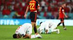 Kalahkan Belgia, Pemain Maroko Sujud Syukur hingga Cium Kening Ibu