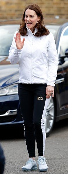 LONDON, UNITED KINGDOM - JANUARY 17: (EMBARGOED FOR PUBLICATION IN UK NEWSPAPERS UNTIL 24 HOURS AFTER CREATE DATE AND TIME) Catherine, Duchess of Cambridge visits The Wimbledon Junior Tennis Initiative at Bond Primary School on January 17, 2018 in London, England. (Photo by Max Mumby/Indigo/Getty Images)