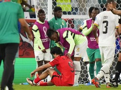 Cho Gue-sung juga terpukul dengan kekalahan ini. (Foto: AP/Luca Bruno)