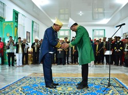 KSAL Jadi Warga Kehormatan Kesultanan Tidore, Dianugerahi Gelar Panglima