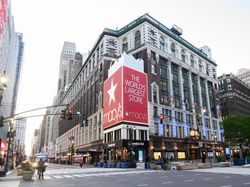 Kalah Saing dengan Online, Jaringan Toko Ini PHK 2.350 Karyawan