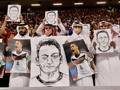 Foto Mesut Oezil di Laga Spanyol Vs Jerman