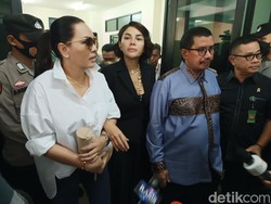Dito Mahendra 3 Kali Mangkir Gegara Sakit, Nikita Mirzani Malah Dijemput JPU di RS
