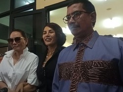 Nikita Mirzani Dipolisikan soal Wanita Bertato, Pengacara: Laporan Gaib!