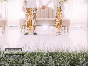Potret Kiki Amalia Menikah dengan Pengusaha yang Dulu Ngefans Kini Jadi Istri Potret Kiki Amalia Menikah dengan Pengusaha yang Dulu Ngefans Kini Jadi Istri