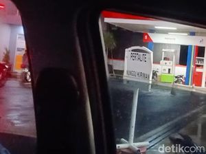 Pertalite di Seluruh SPBU Caruban Madiun Langka